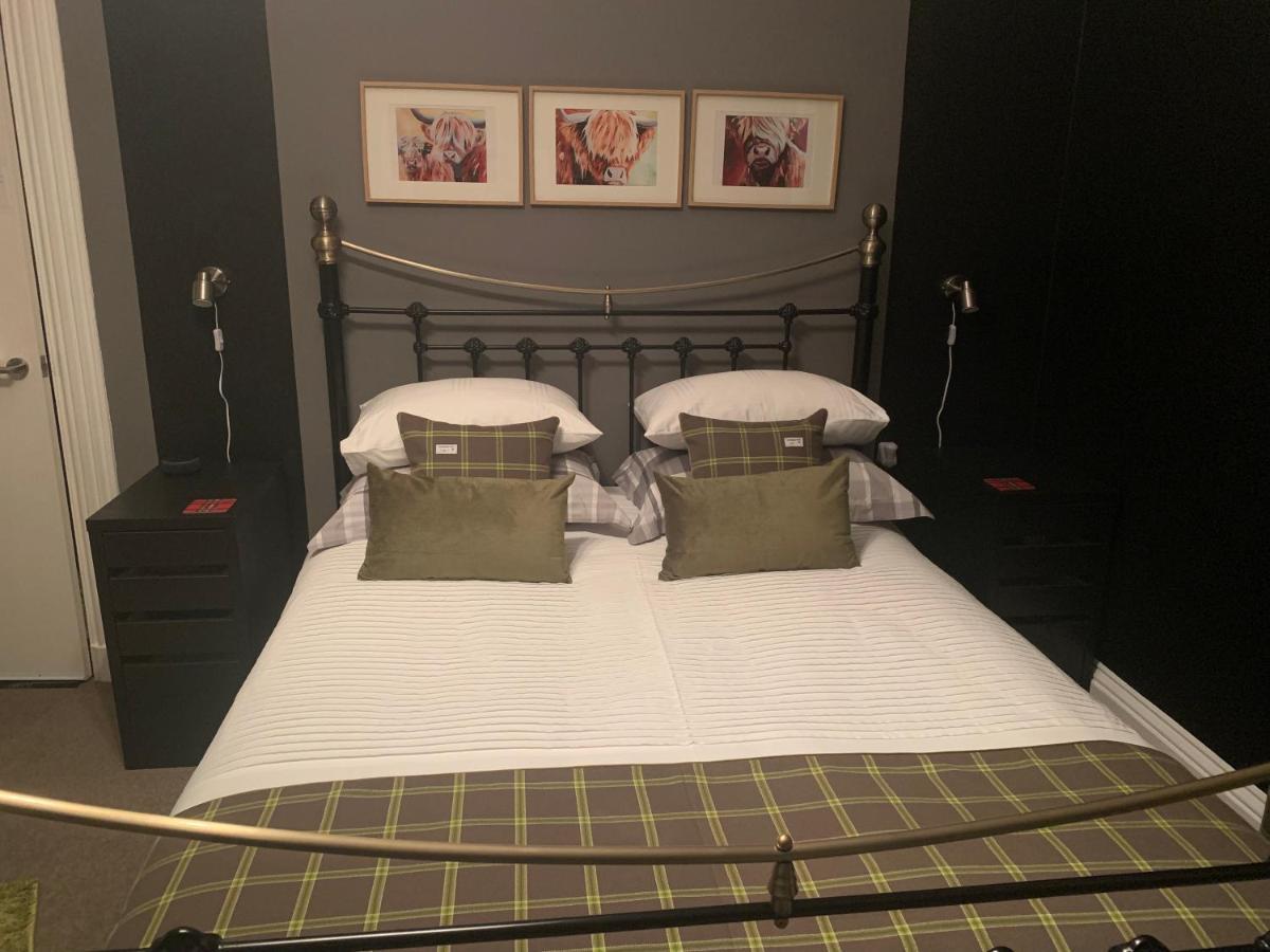 The Tartan Room @ The Parsons Loft Forfar Extérieur photo